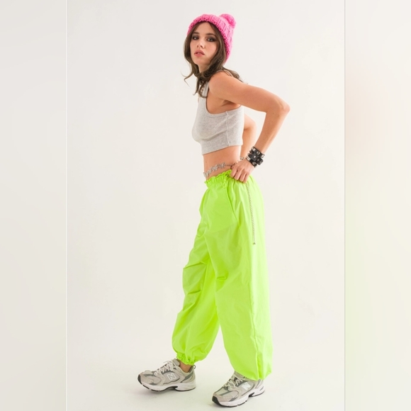 NWT NEON TECH PARACHUTE PANTS, NEON YELLOW, VARIOUS SIZES - Picture 4 of 7